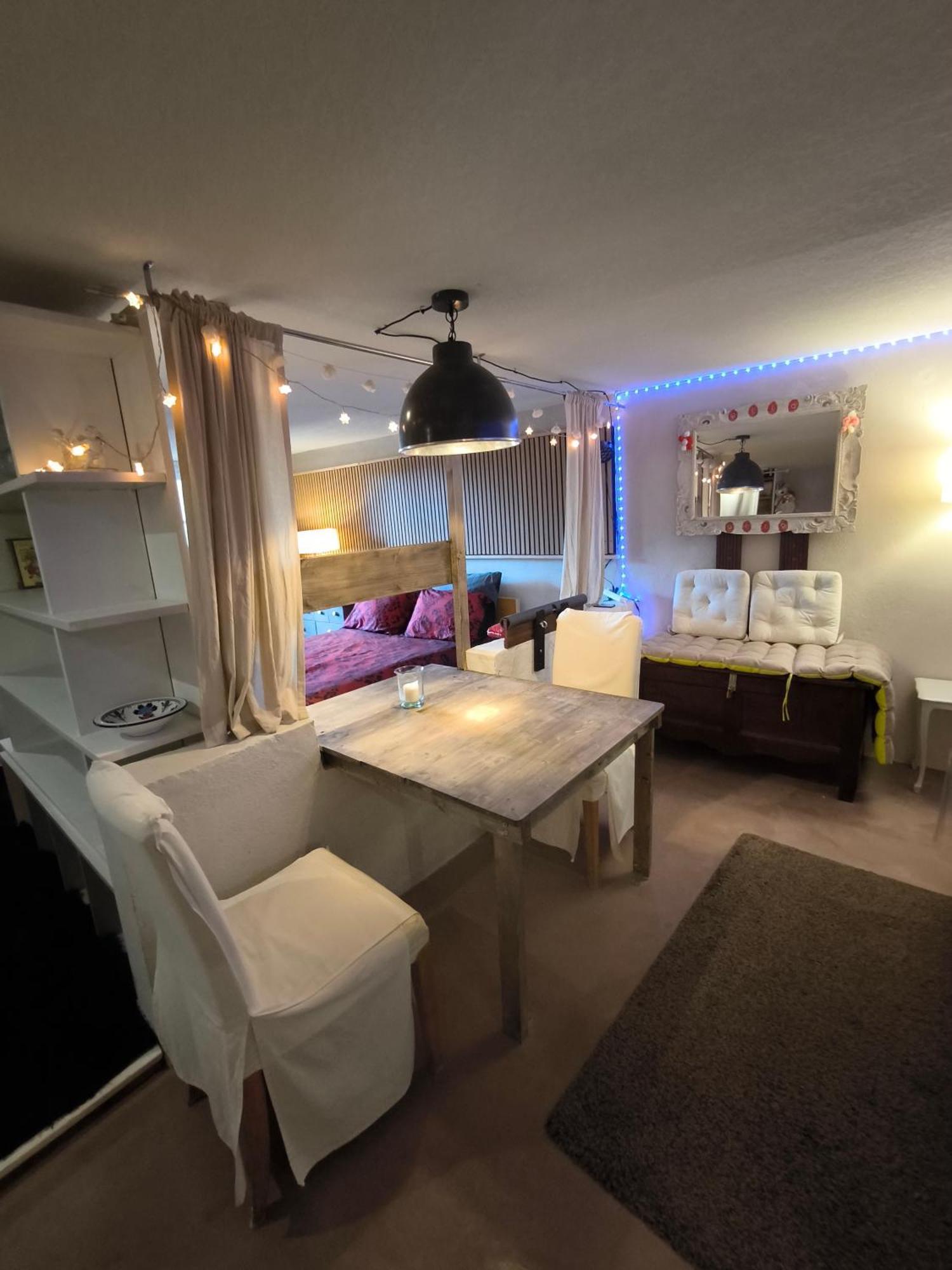 Love-Room Discret 40 M2 Bormes Les Mimosas Village Avec Terrasse Buitenkant foto